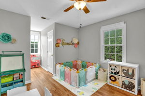 3703 Sutton Way-22