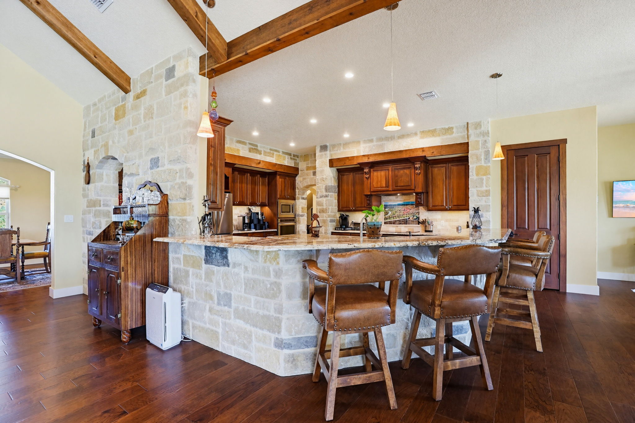  Photo 15