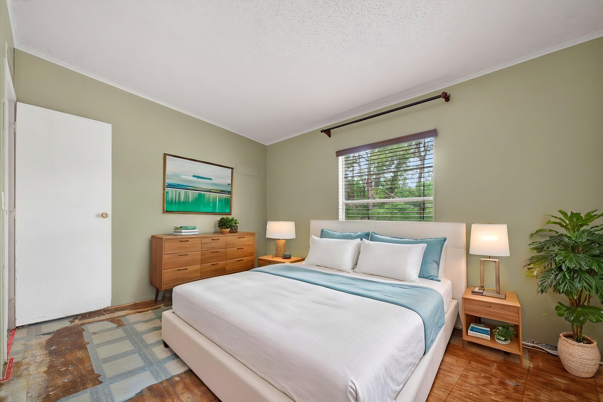 37043_Trilby_Rd_Dade_City_FL_33523-31 virtually staged.jpeg