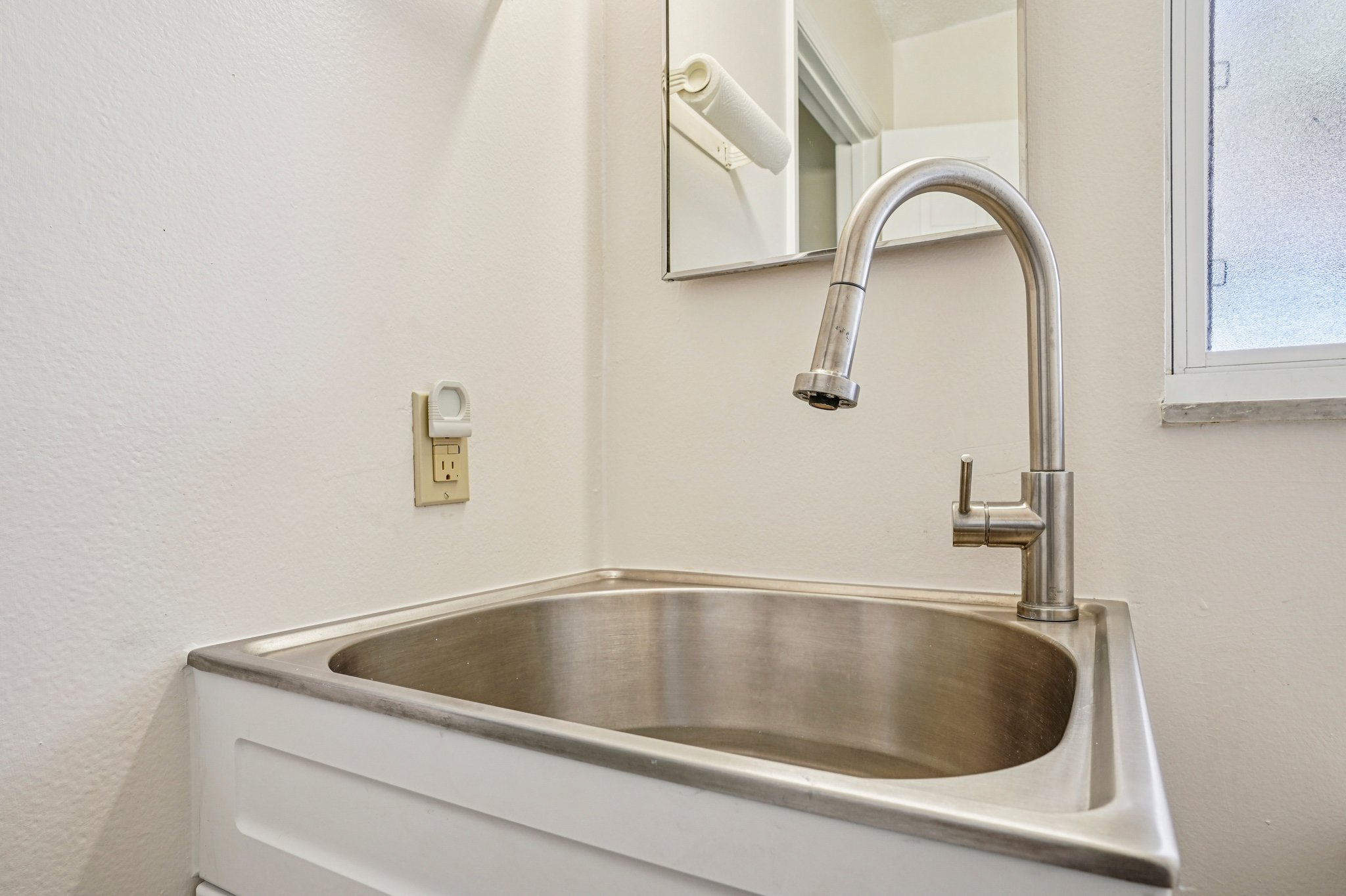 County Road 452-S2402-029.jpg