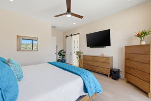 Primary Bedroom (2)