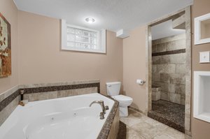 3705 Colfax Ave S, Minneapolis, MN 55409, USA Photo 25