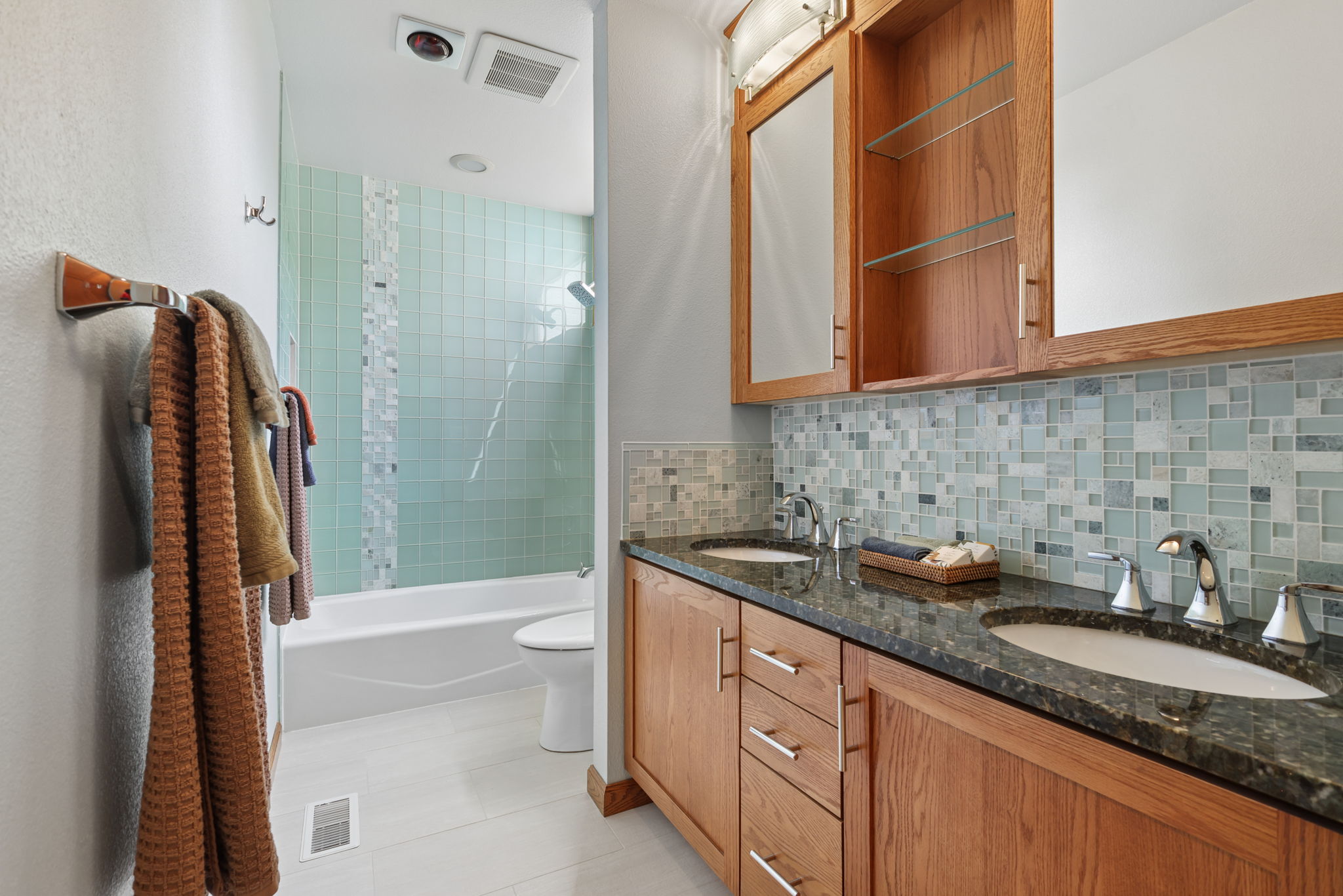 Main Bathroom