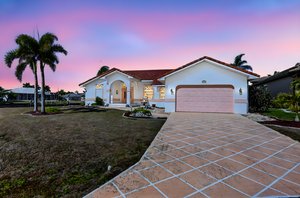 _DSC6246 day to dusk.jpeg