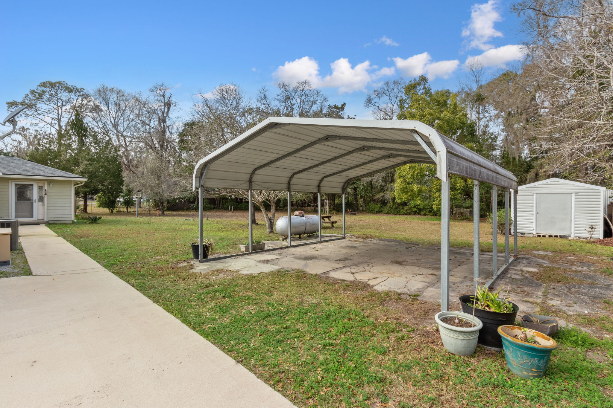 Carport
