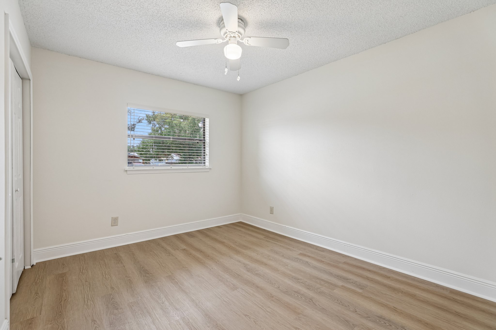 Pelican Ln-S2608-020.jpg