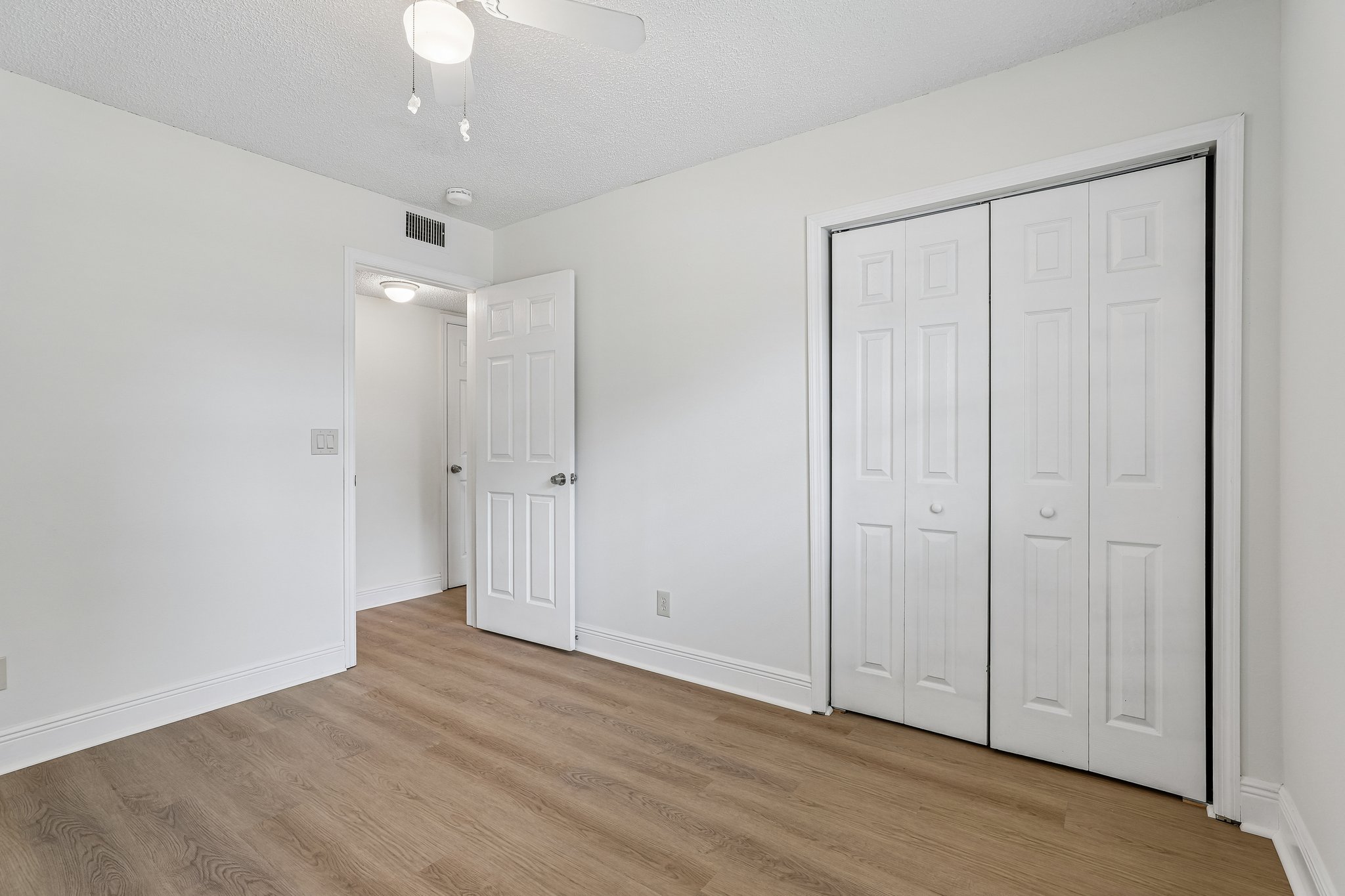 Pelican Ln-S2608-021.jpg
