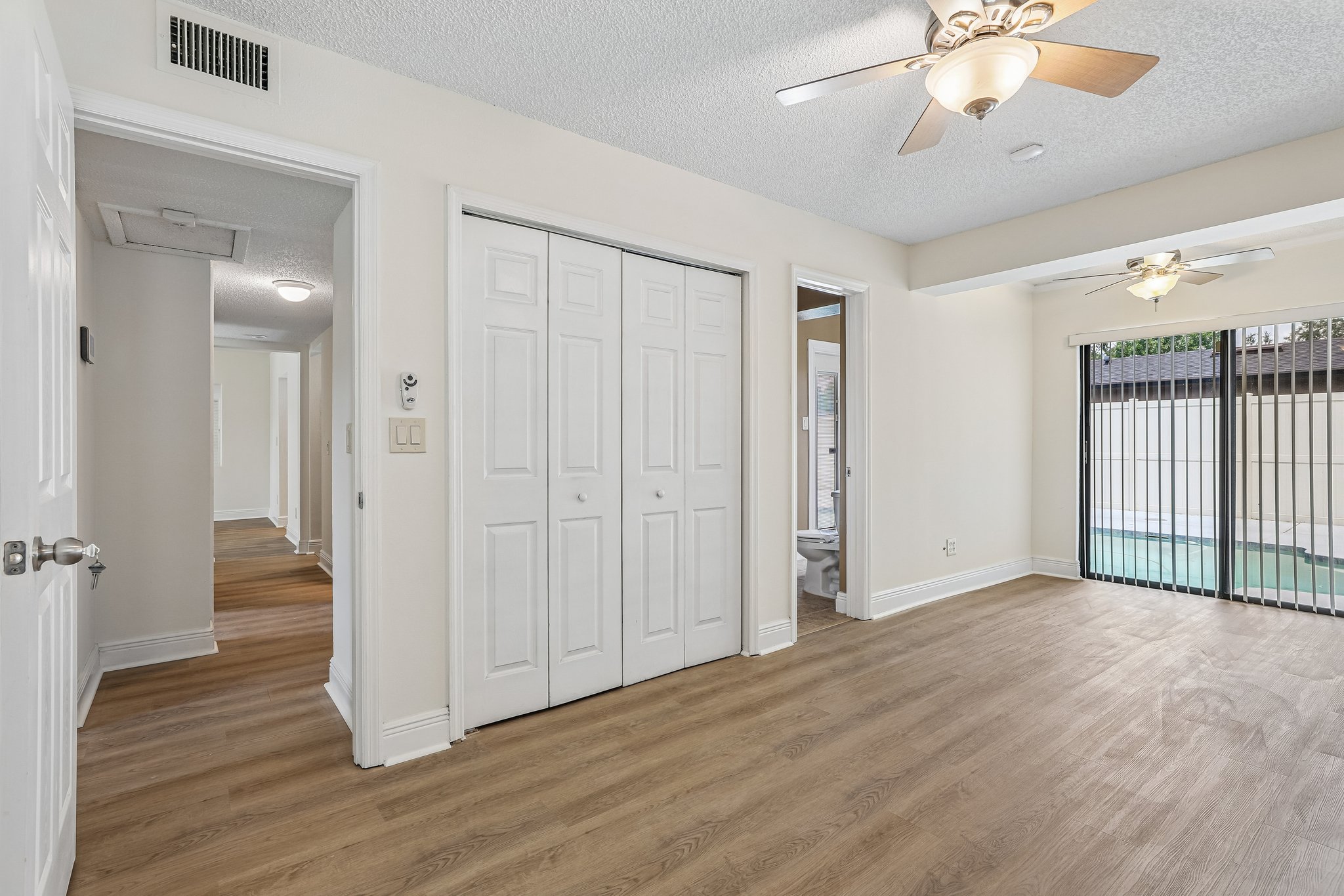Pelican Ln-S2608-025.jpg