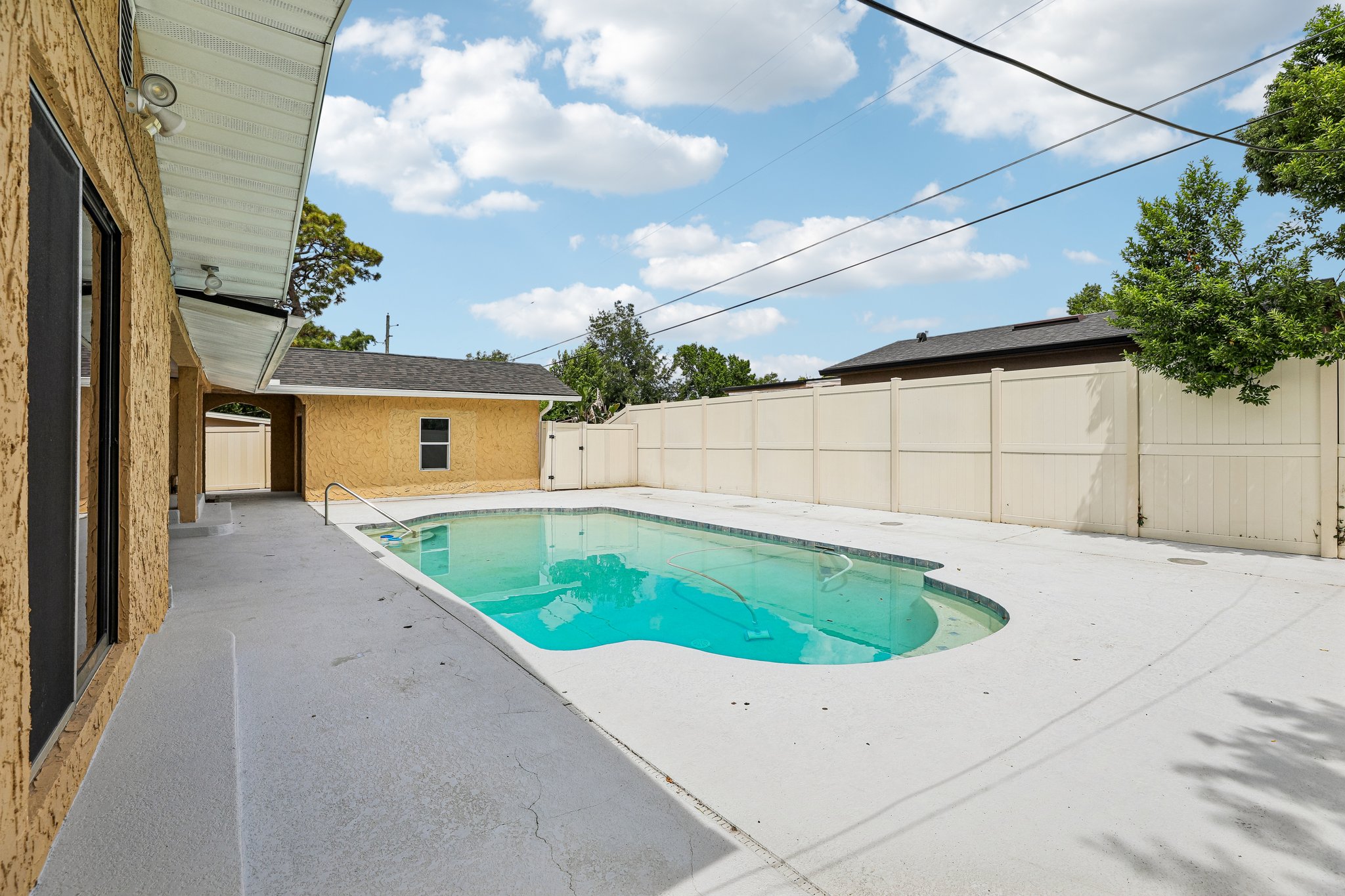 Pelican Ln-S2608-040.jpg