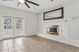 Pelican Ln-S2608-009.jpg