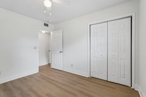 Pelican Ln-S2608-021.jpg