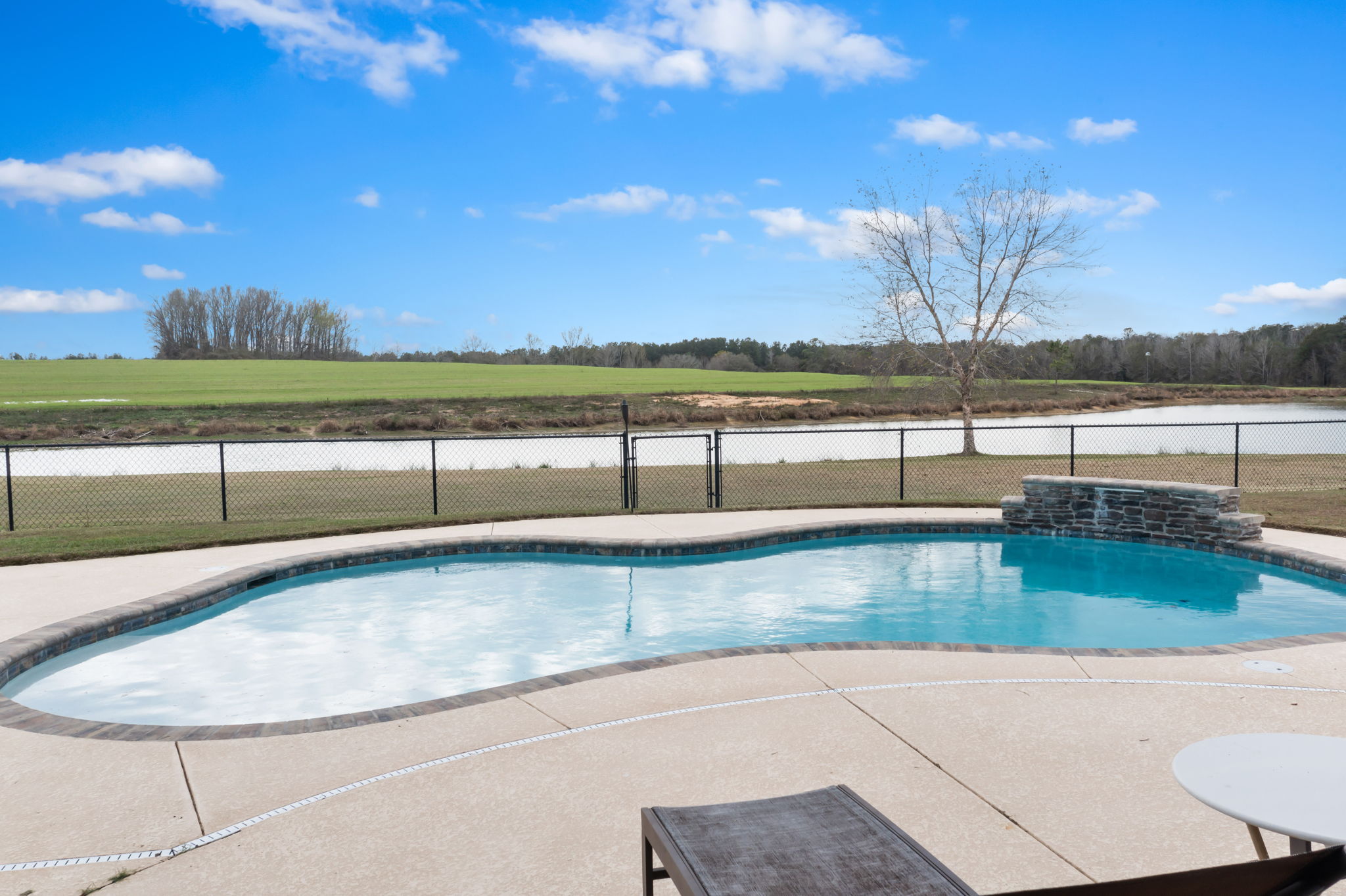 3708 FL2, Graceville, FL 32440 Sirpixalot