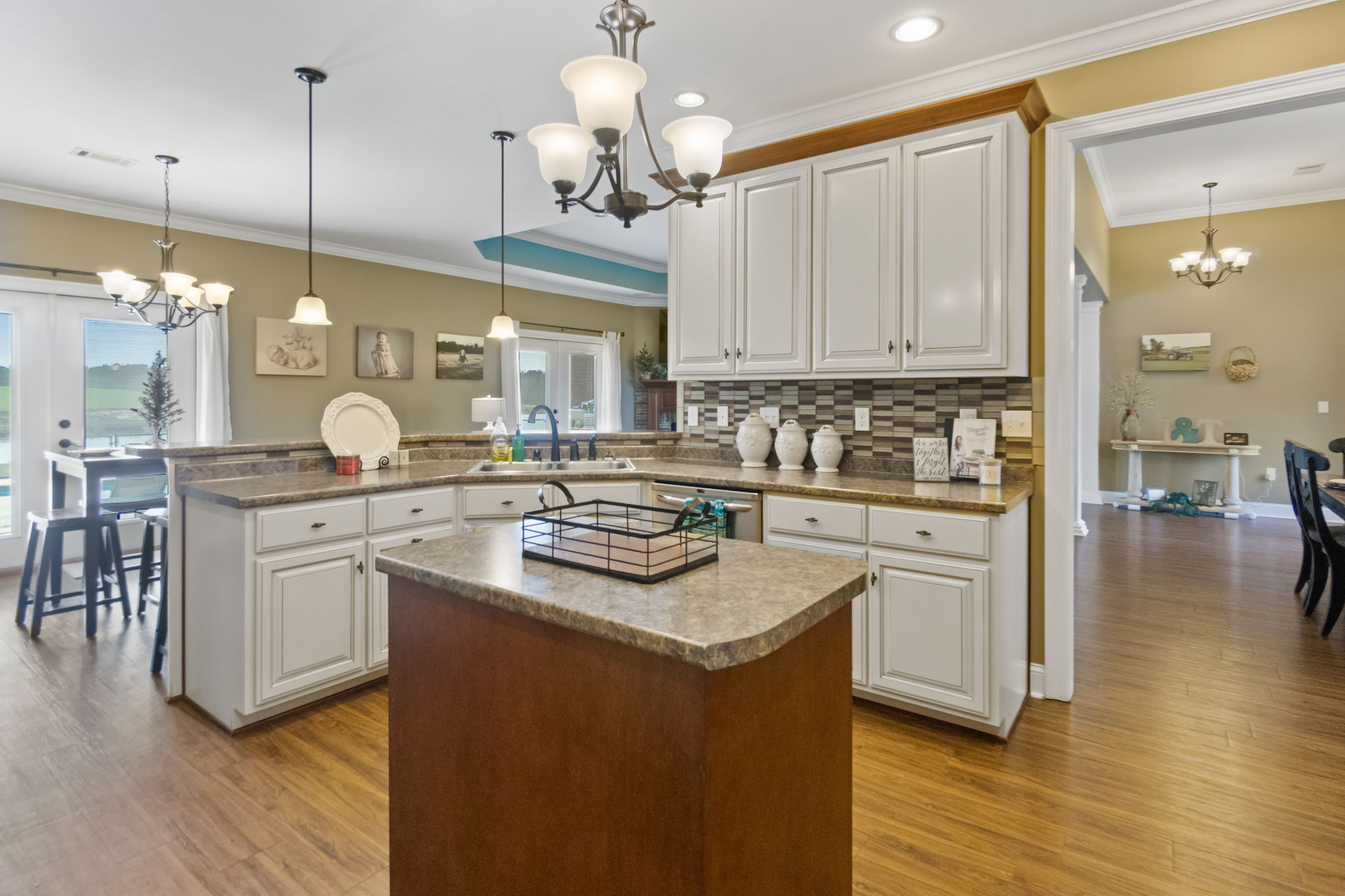 3708 FL2, Graceville, FL 32440 Sirpixalot