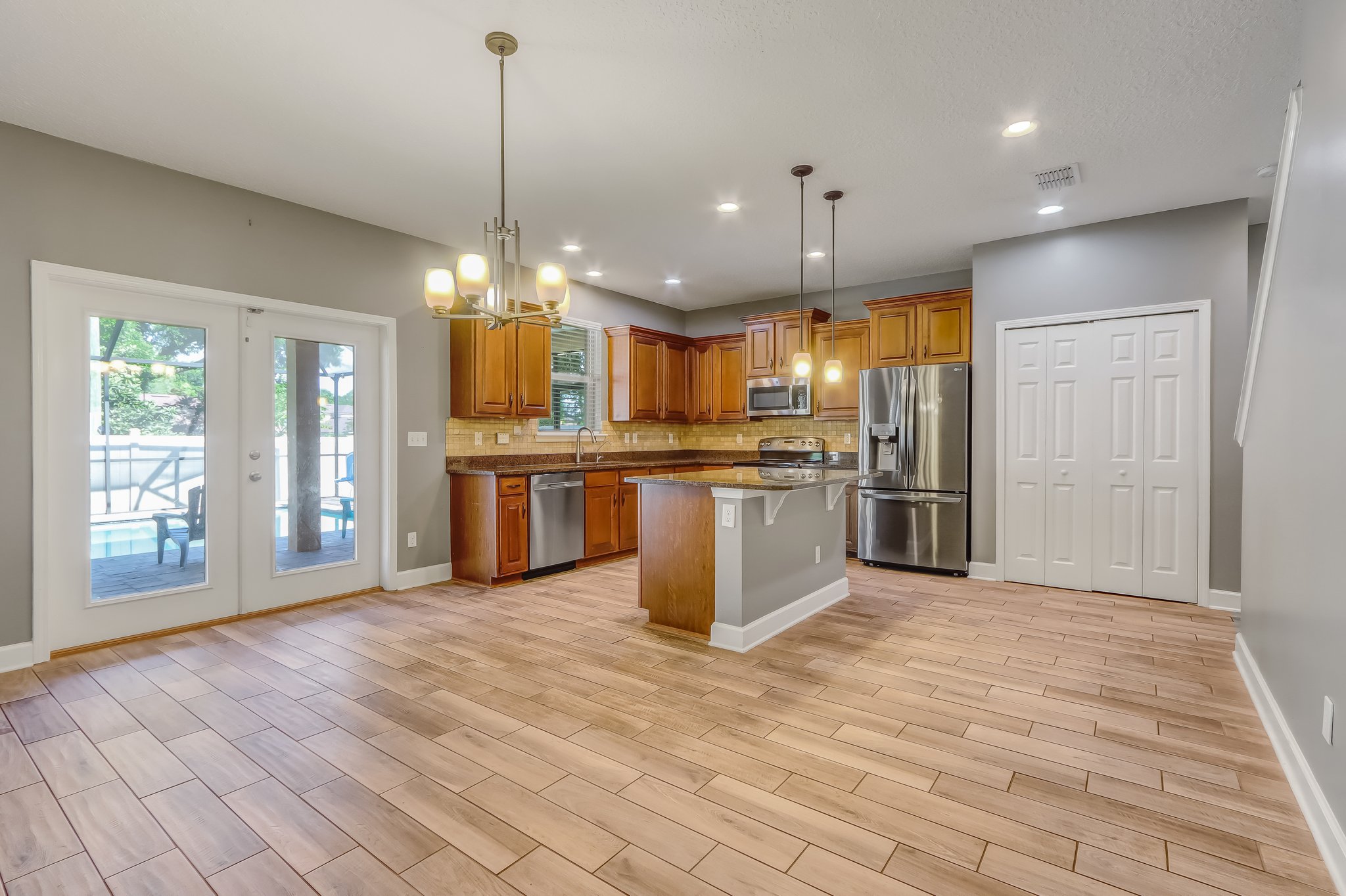 Dining Room/Kitchen