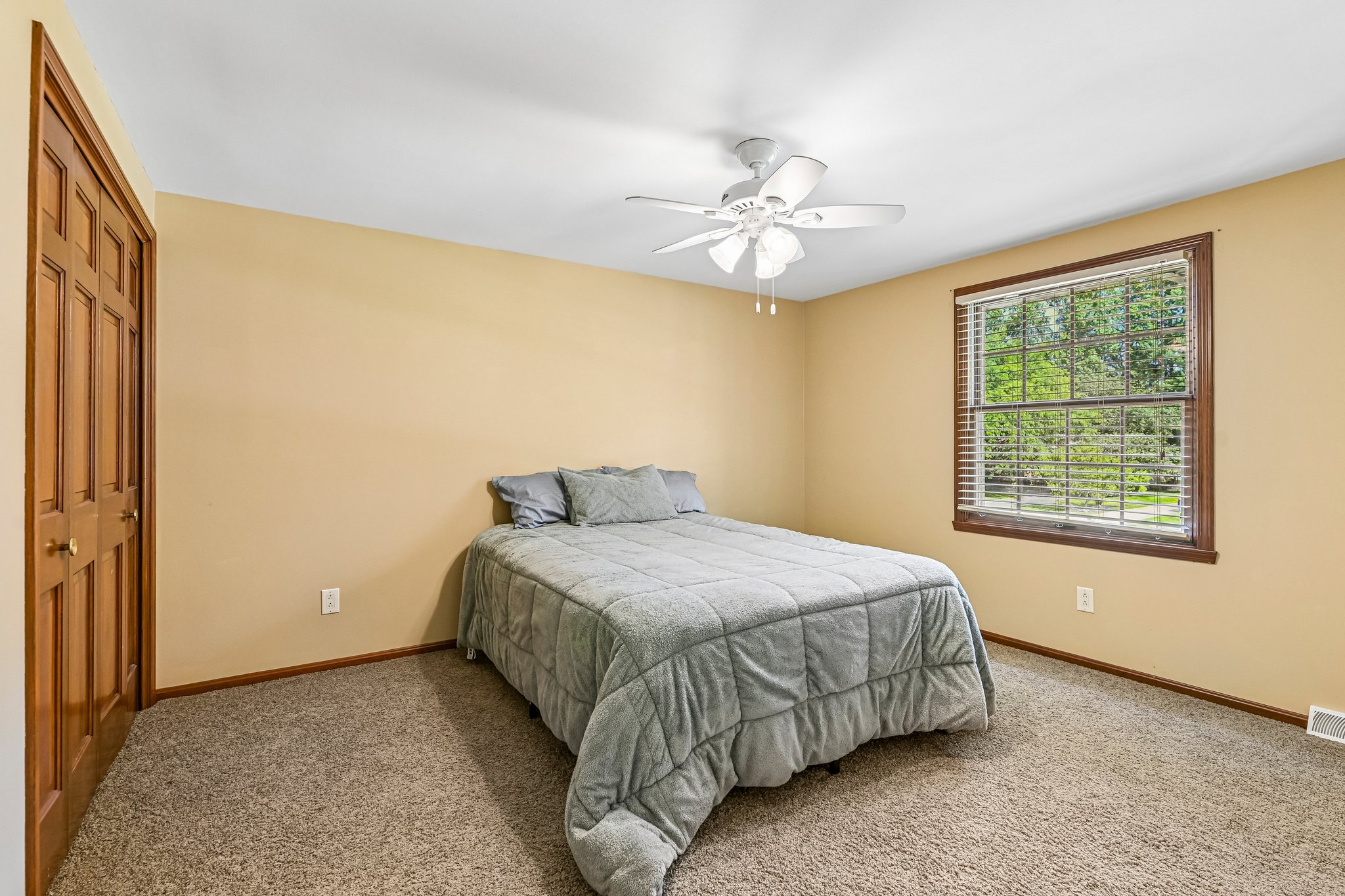 Tippecanoe Pl-S0108-035.jpg