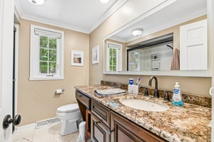 Tippecanoe Pl-S0108-030.jpg