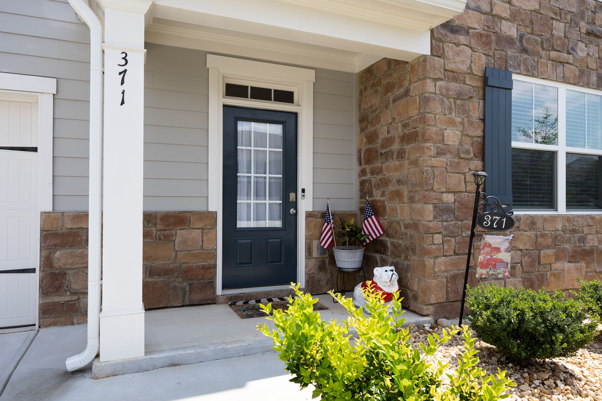 Front Entry Detail