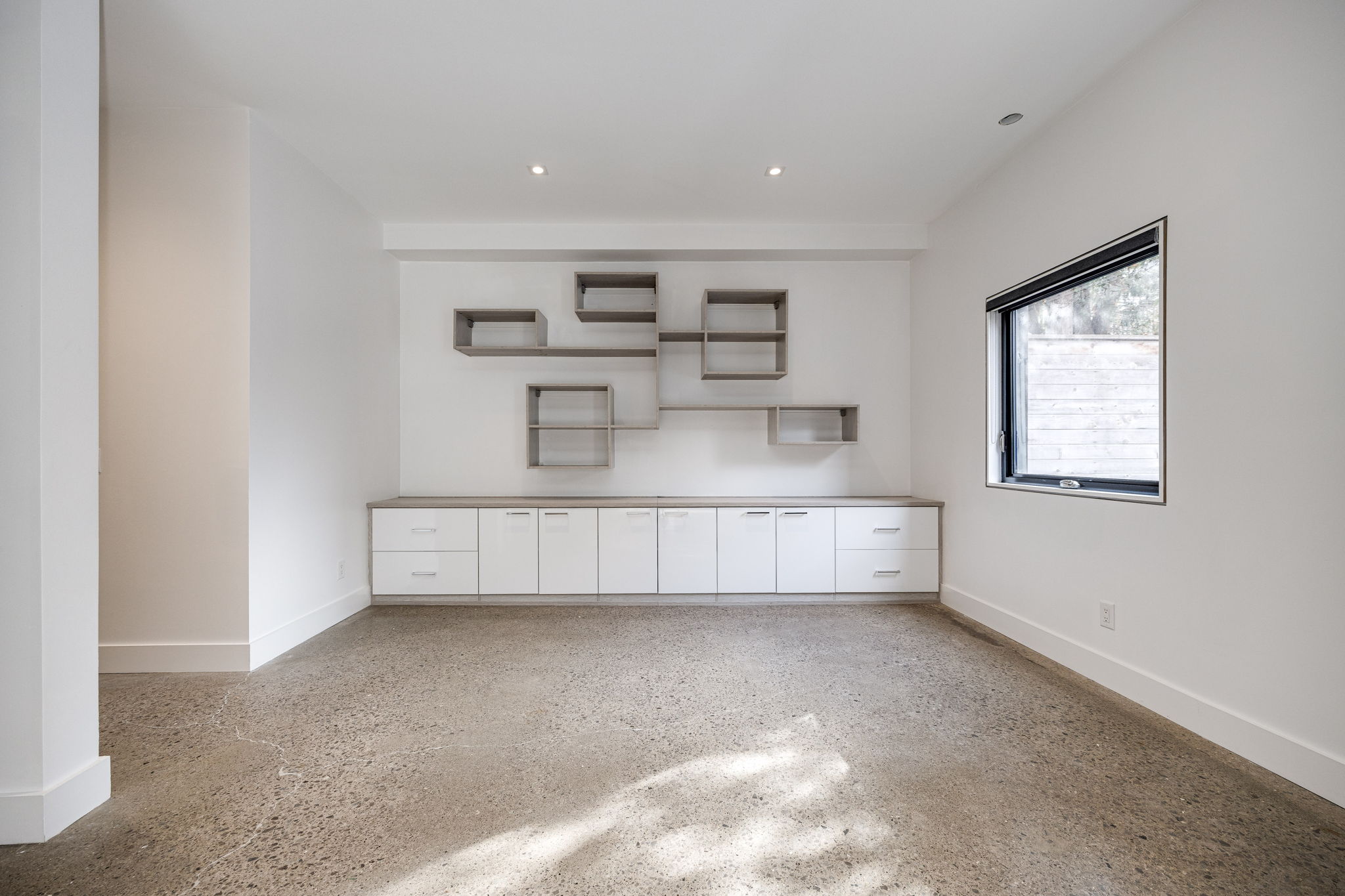 Toronto property showcase — delivered property photograph 9