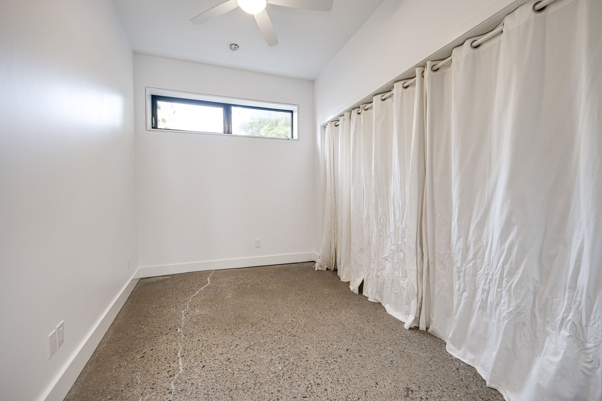 Toronto property showcase — delivered property photograph 13