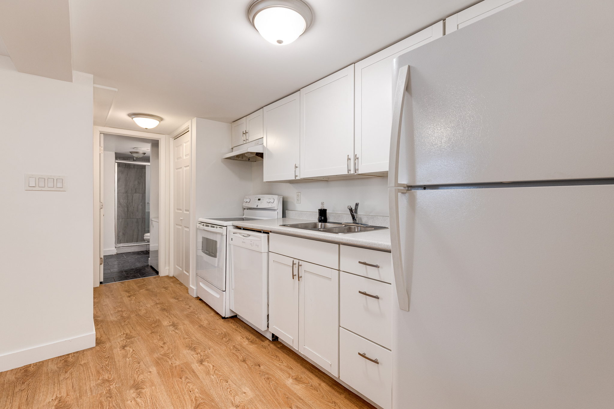 Toronto property showcase — delivered property photograph 21