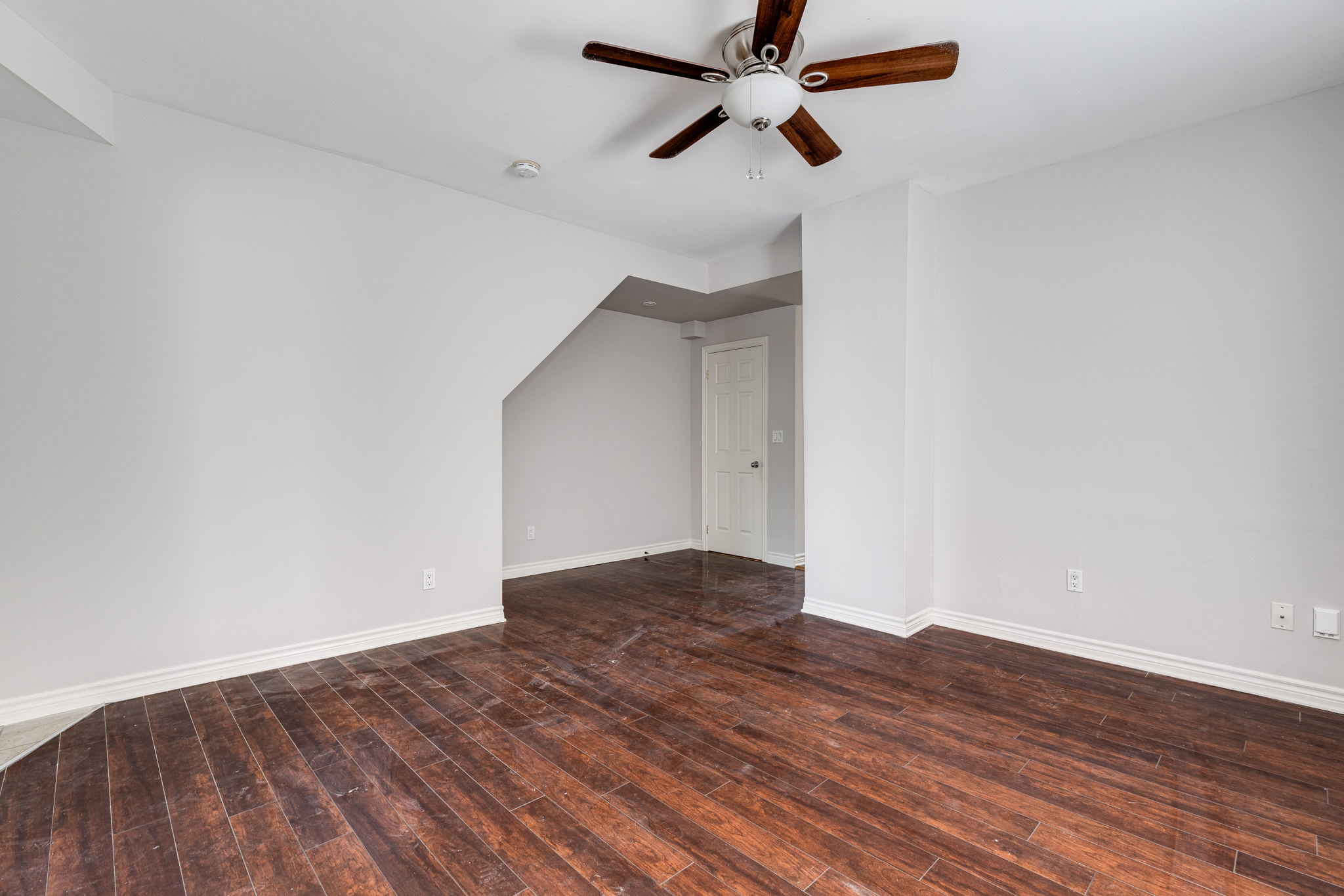 Toronto property showcase — delivered property photograph 6