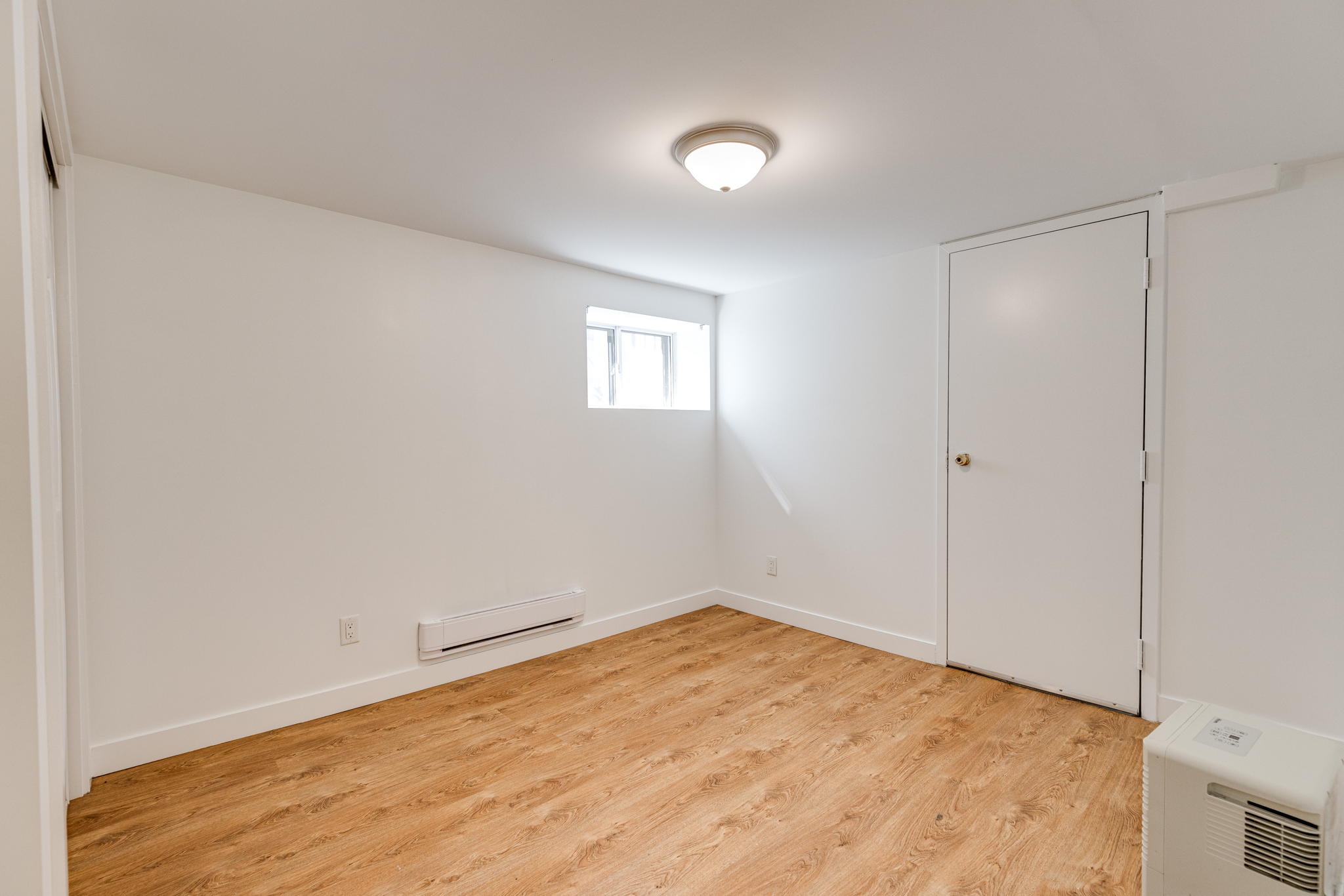 Toronto property showcase — delivered property photograph 24