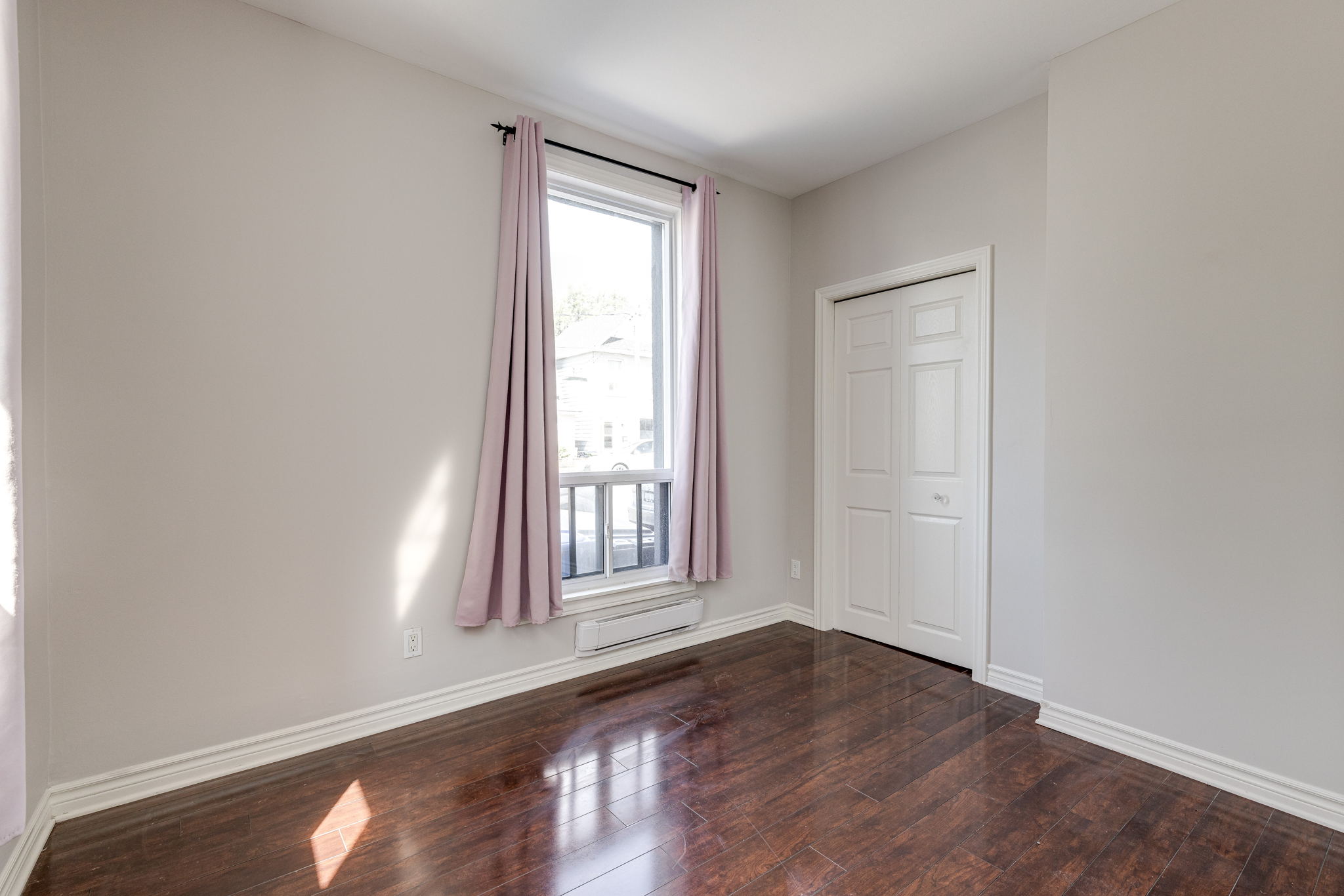 Toronto property showcase — delivered property photograph 5