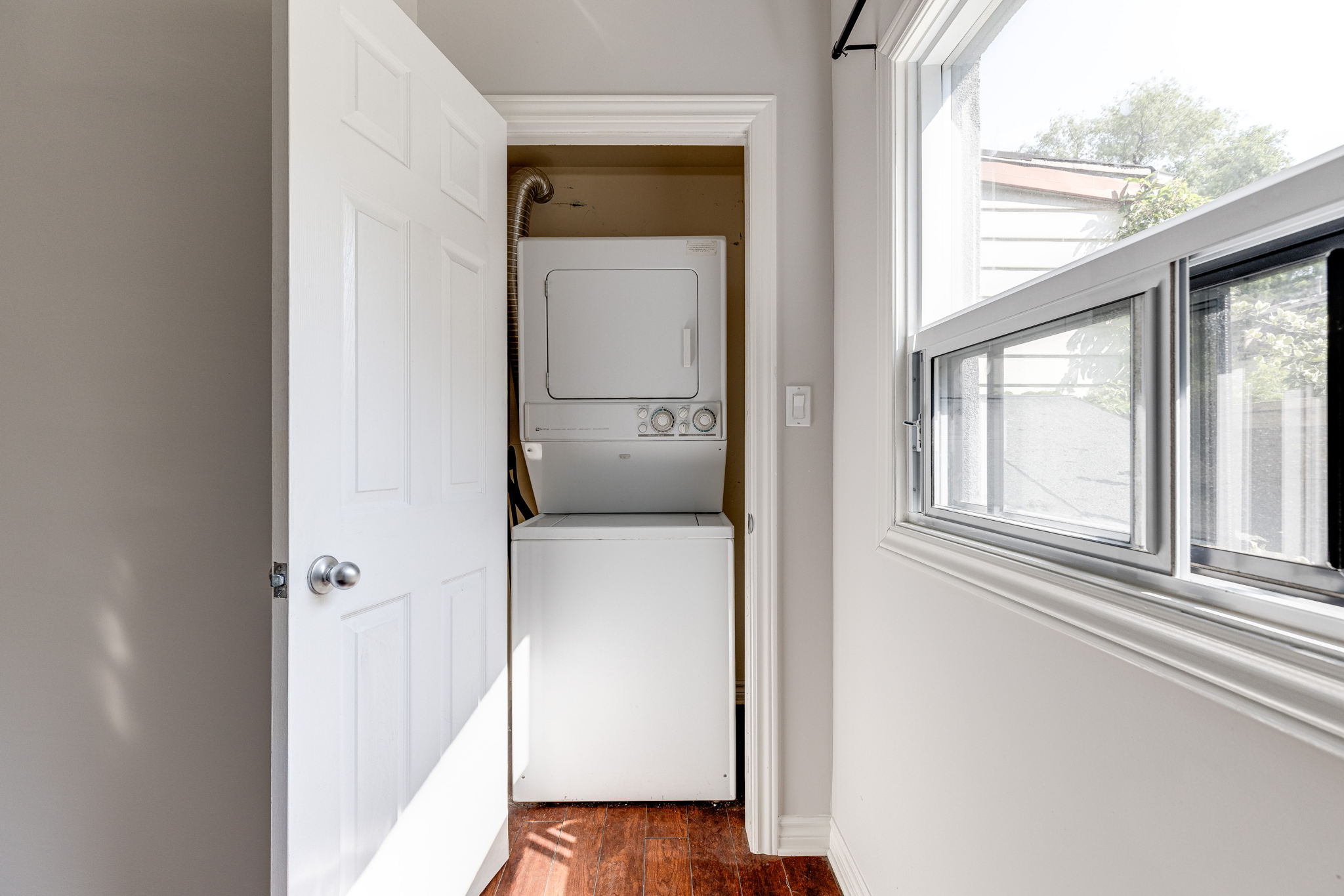 Toronto property showcase — delivered property photograph 11