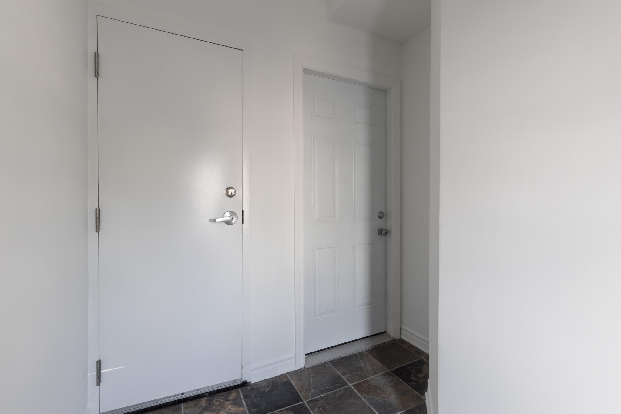 Toronto property showcase — delivered property photograph 3