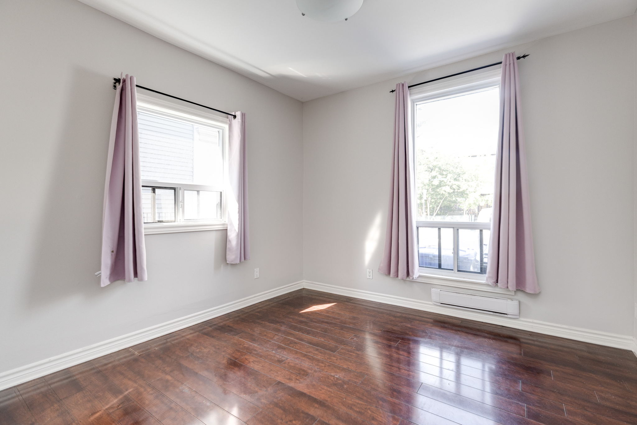 Toronto property showcase — delivered property photograph 4