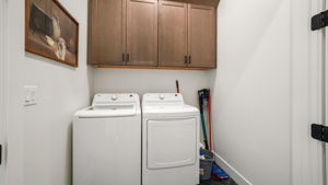  Photo 30