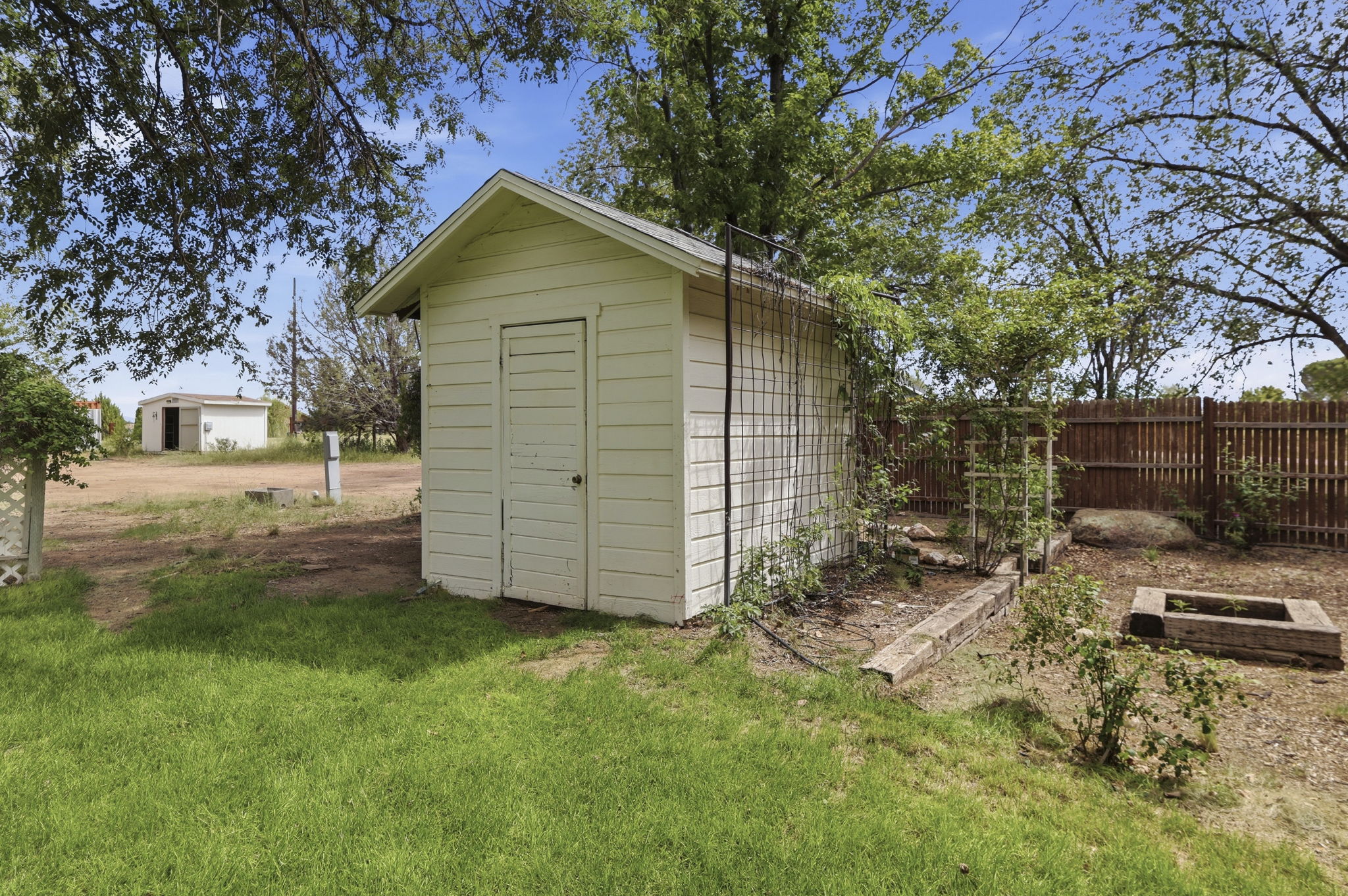 Shed 2