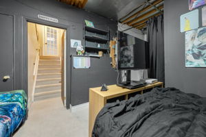  Photo 30