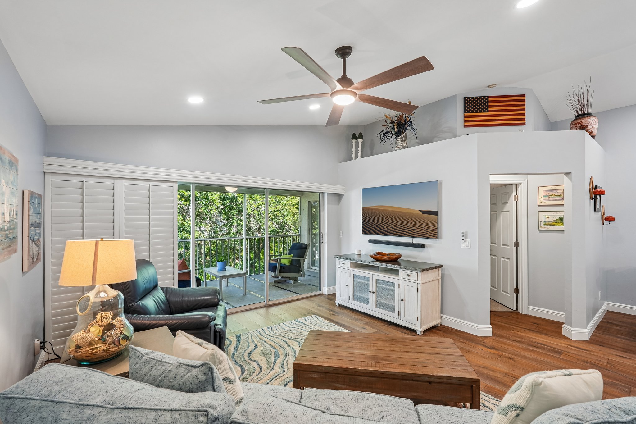 Fieldstone Blvd 504-S0707-006.jpg