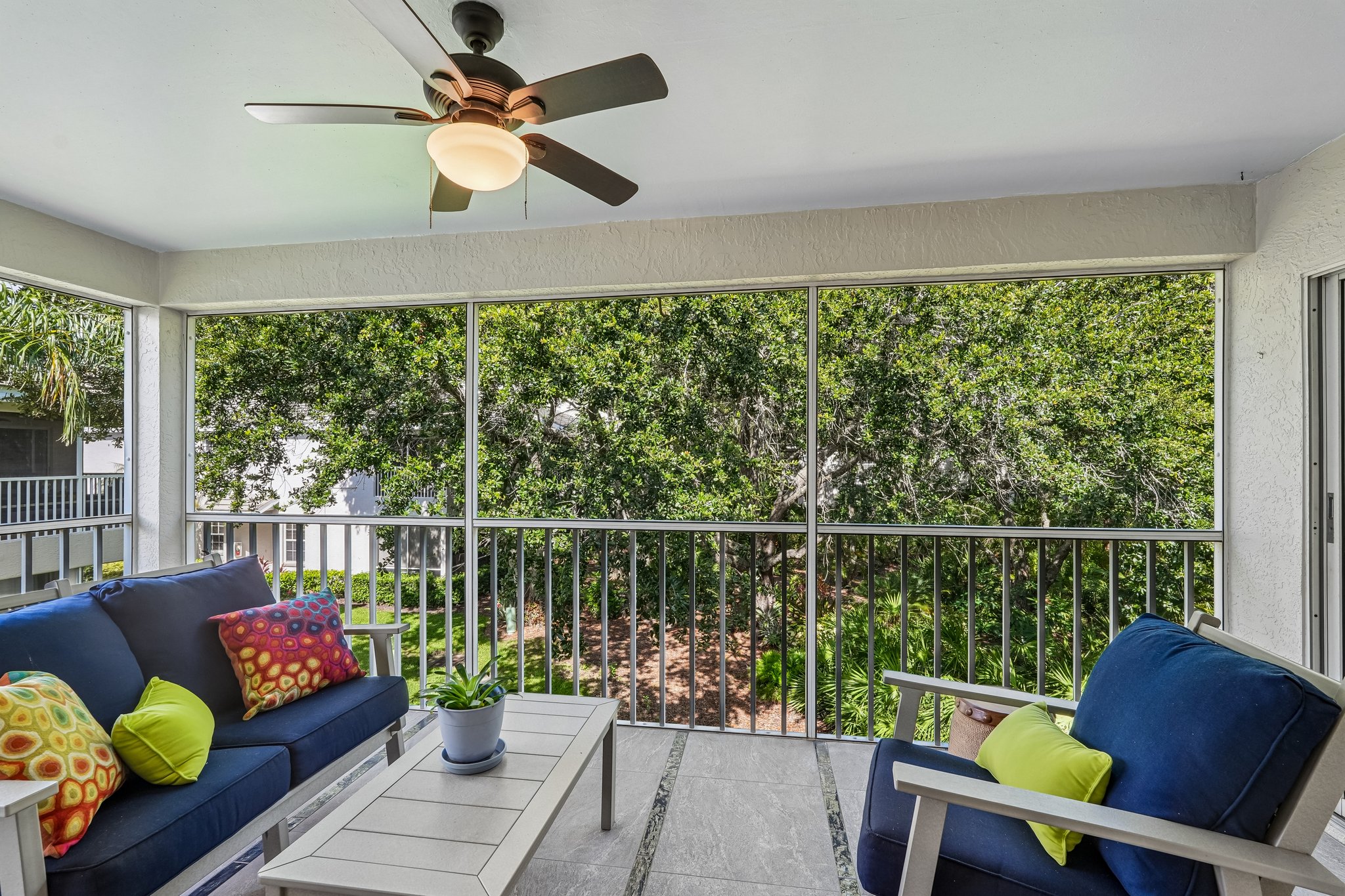 Fieldstone Blvd 504-S0707-028.jpg