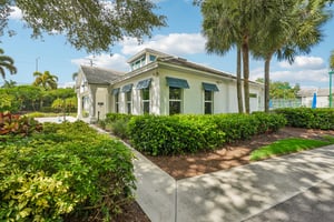 Fieldstone Blvd 504-0707-902.jpg