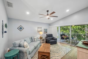 Fieldstone Blvd 504-S0707-004.jpg