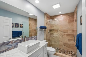 Fieldstone Blvd 504-S0707-025.jpg