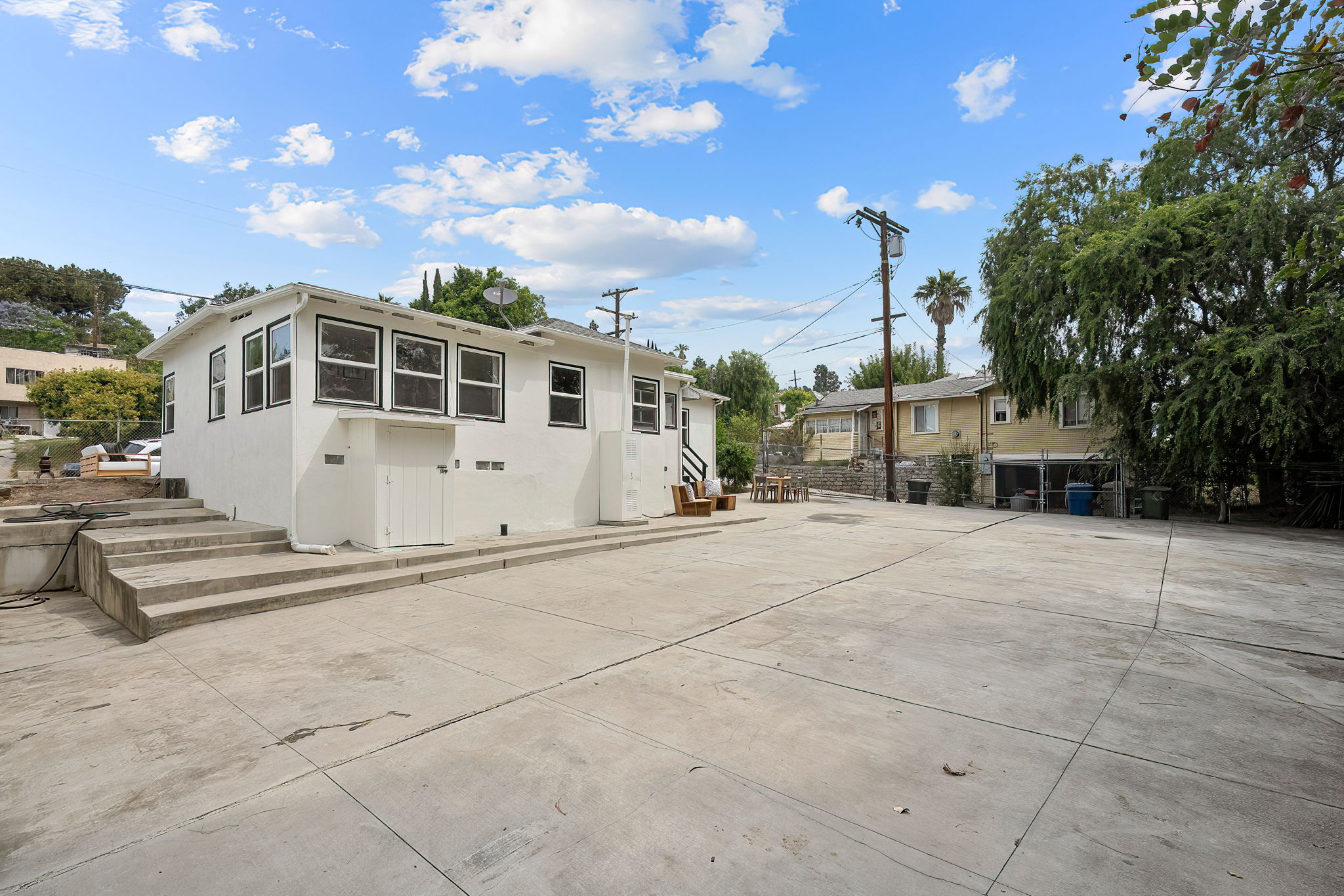 3710 Fletcher Drive-34