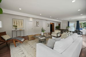 3710 Fletcher Drive-10