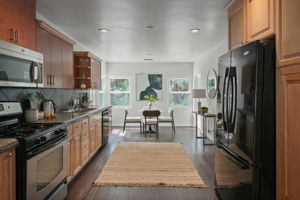 3710 Fletcher Drive-16