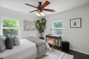 3710 Fletcher Drive-27