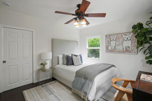 3710 Fletcher Drive-28