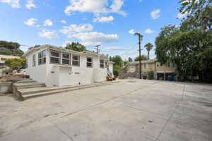 3710 Fletcher Drive-34
