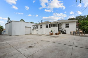 3710 Fletcher Drive-36