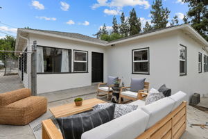 3710 Fletcher Drive-39