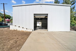 3710 Fletcher Drive-59