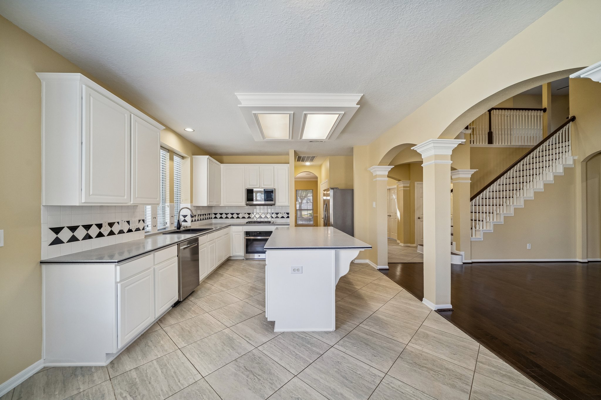 3710 N Autrey Ct, Missouri City, TX 77459_010.jpg