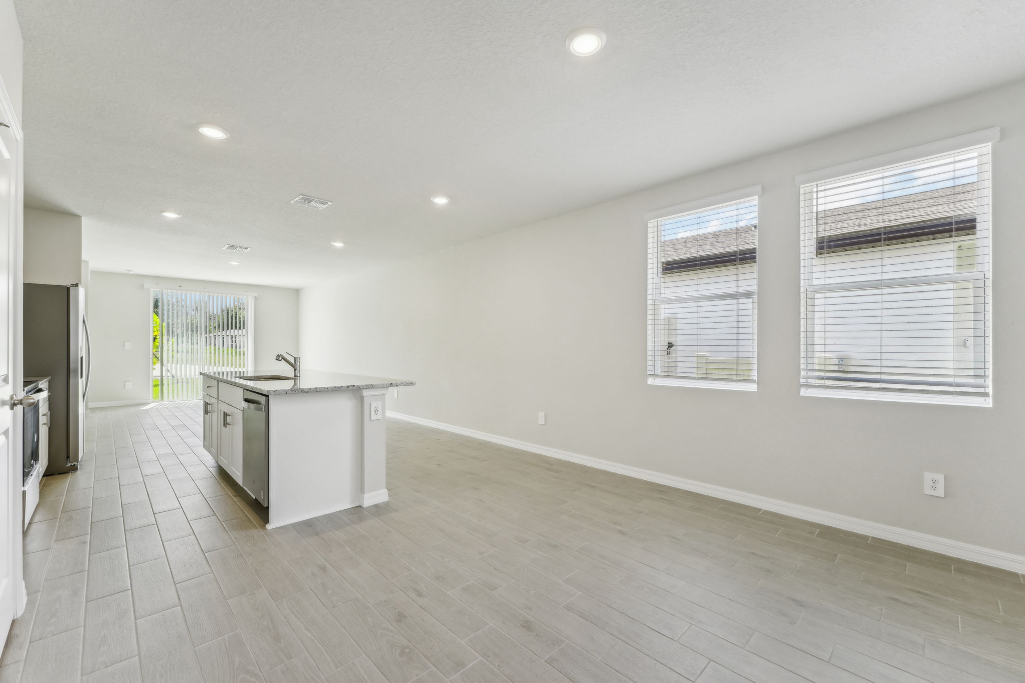 Tampa - Park East - 3710 Radiant Mountain Dr, Plant City, FL - 008