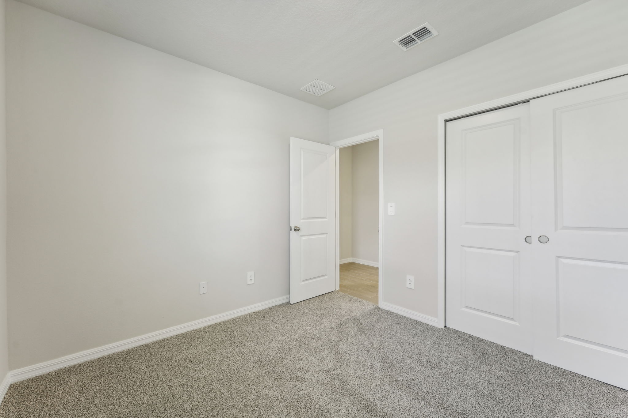 Tampa - Park East - 3710 Radiant Mountain Dr, Plant City, FL - 024